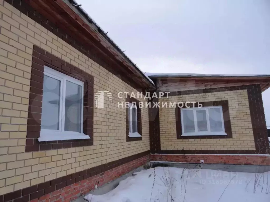 Дом в Тюменская область, Тюменский район, Винзили рп ул. Мира (170 м) - Фото 1