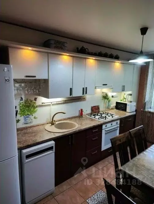 3-к кв. Севастополь ул. Карантинная, 16 (74.1 м) - Фото 0