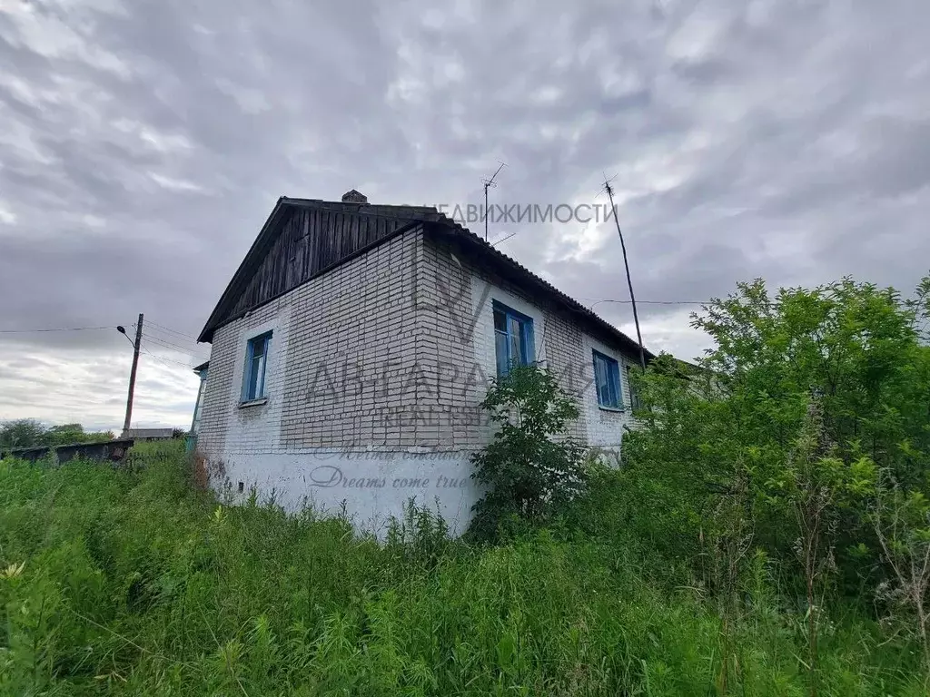 Дом в Хабаровский край, Комсомольский район, с. Пивань Лесная ул., 4А ... - Фото 1