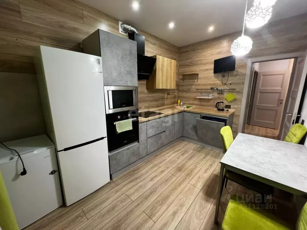 2-к кв. Красноярский край, Норильск ул. Кирова, 25 (59.6 м) - Фото 0