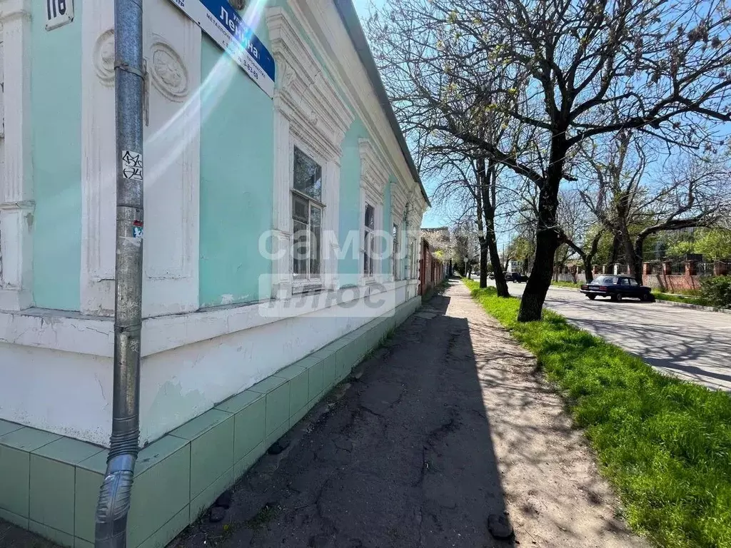 Дом в Краснодарский край, Ейск Краснодарская ул., 116 (210 м) - Фото 1