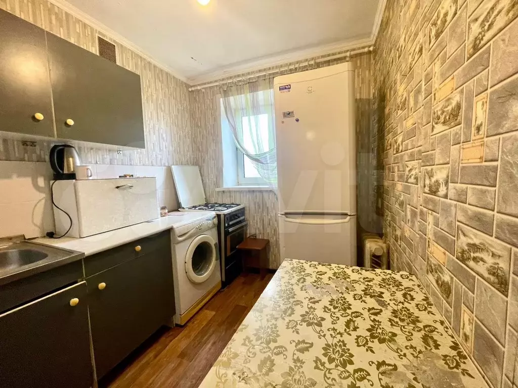 1-к. квартира, 28,9 м, 5/5 эт. - Фото 0