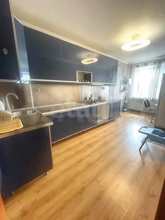1-к. квартира, 52 м, 9/10 эт. - Фото 0