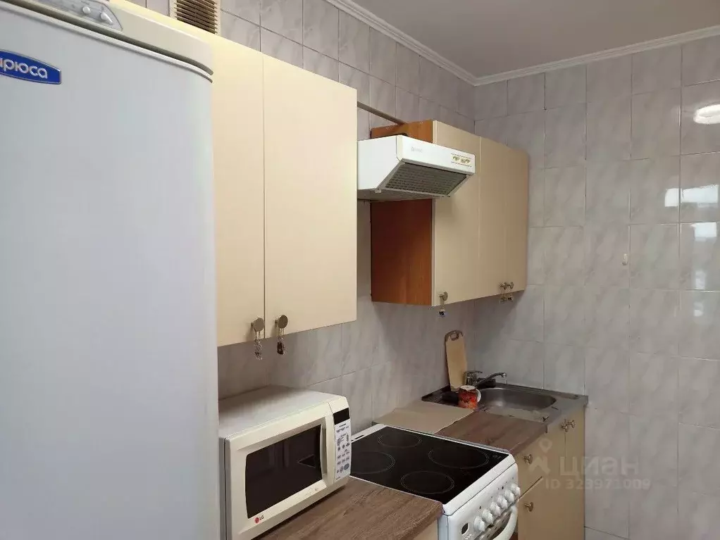 2-к кв. Кемеровская область, Новокузнецк ул. Кирова, 75 (44.0 м) - Фото 2