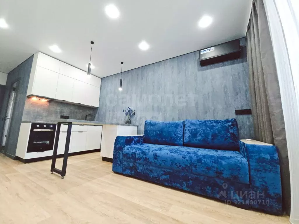 Студия Оренбургская область, Оренбург ул. Автомобилистов, 13 (25.7 м) - Фото 1