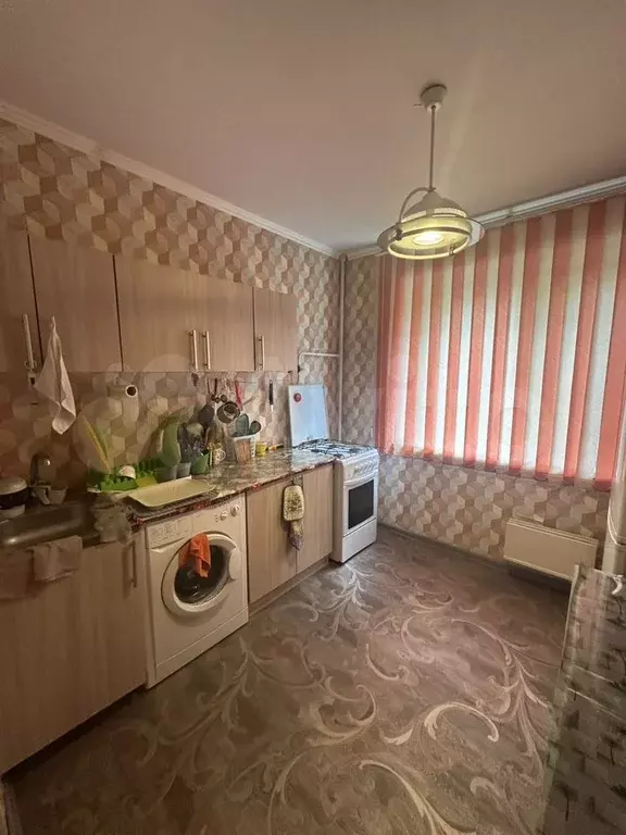 2-к. квартира, 55 м, 3/9 эт. - Фото 0