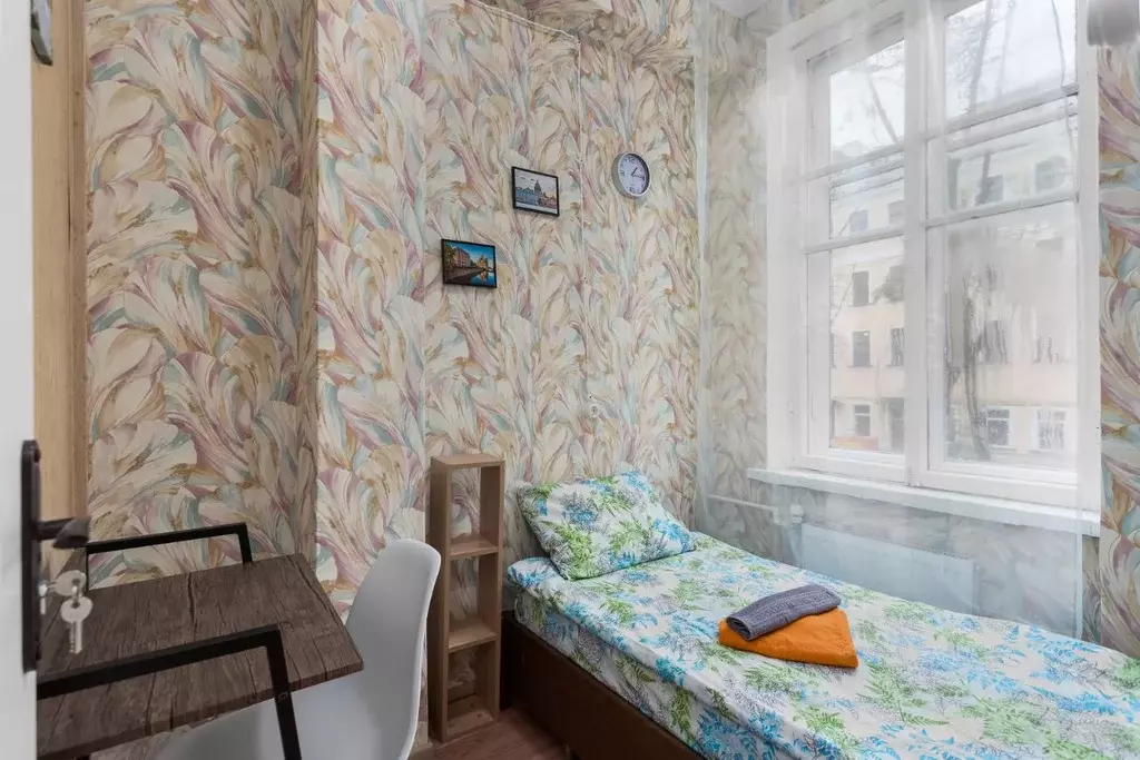 Комната Санкт-Петербург просп. Бакунина, 29 (10.0 м) - Фото 0
