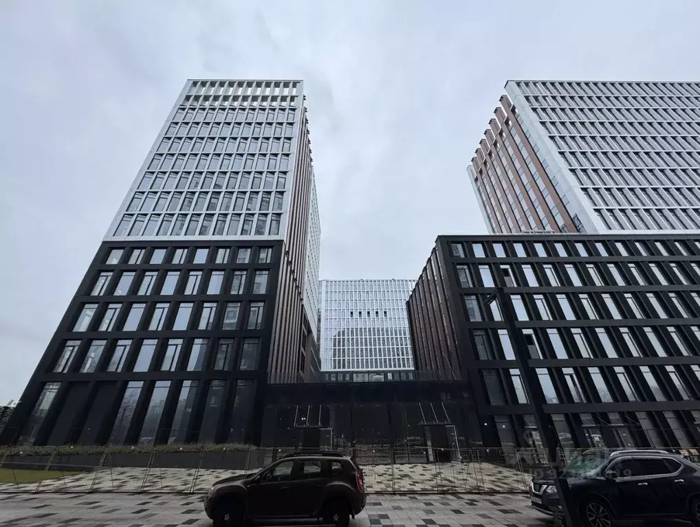 2-к кв. Москва ул. Светланова, 11к2 (105.4 м) - Фото 1