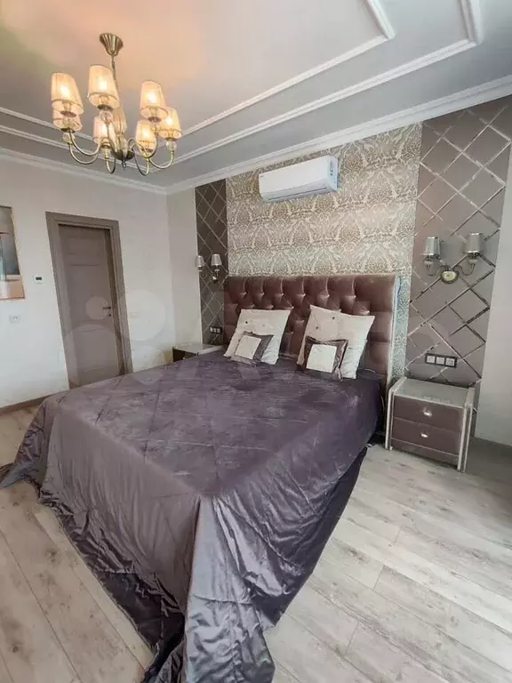 3-к. квартира, 100 м, 9/9 эт. - Фото 1