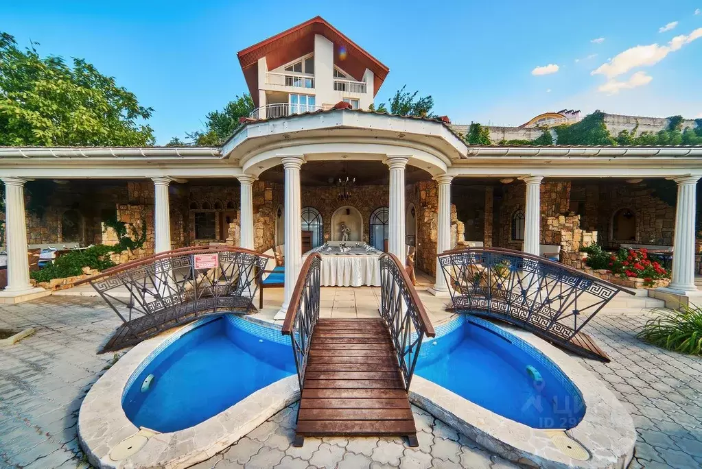 Помещение свободного назначения в Севастополь ул. Древняя, 34 (1413 м) - Фото 1