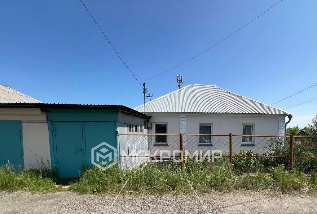 Дом в Челябинская область, Челябинск пер. 7-й Лобинский, 15 (75 м) - Фото 0