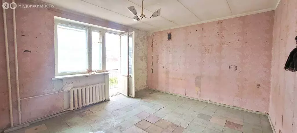 1к в 4-комнатной квартире (17.6 м) - Фото 0