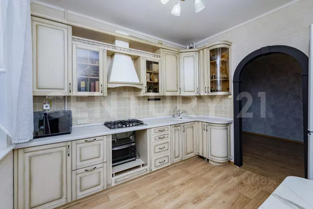 3-к кв. Пермский край, Пермь ул. Зенкова, 4 (67.7 м) - Фото 1