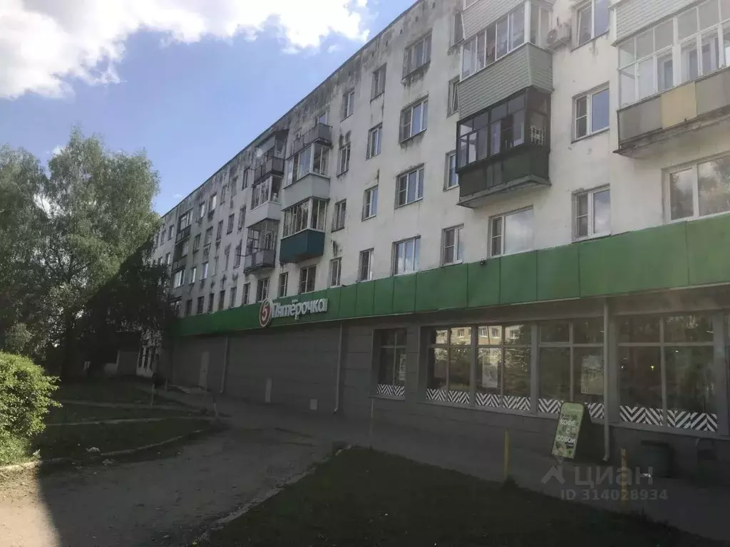 3-к кв. Владимирская область, Александров ул. Революции, 72 (58.2 м) - Фото 1