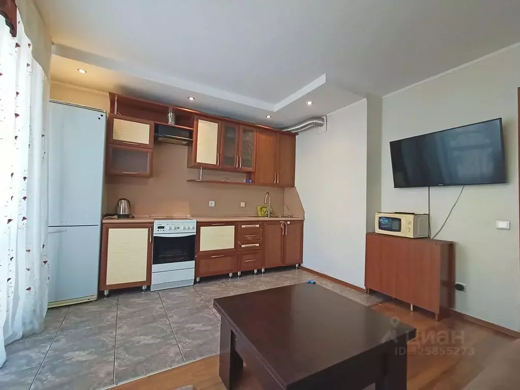 3-к кв. Кемеровская область, Новокузнецк ул. Чернышова, 12 (98.0 м) - Фото 2