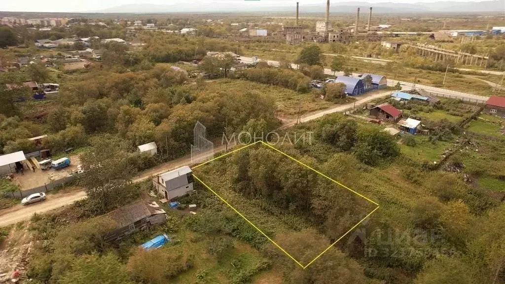 Участок в Сахалинская область, Долинск Курильская ул. (9.0 сот.) - Фото 1