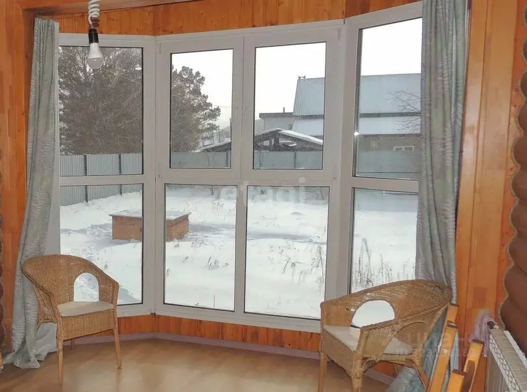 Дом в Алтай, Чемальский район, с. Анос Центральная ул., 6 (179 м) - Фото 1