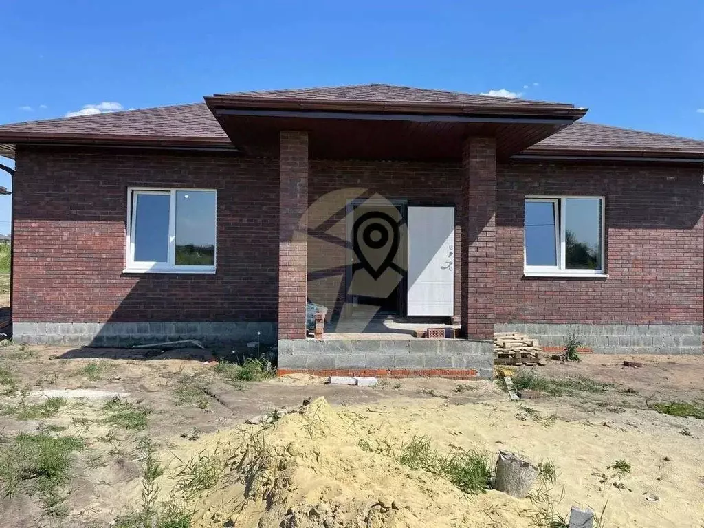 Дом в Белгородская область, Старооскольский городской округ, с. ... - Фото 1