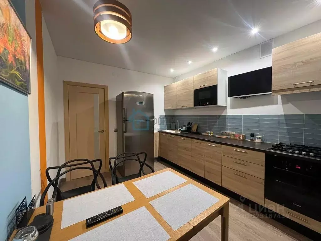 3-к кв. Ярославская область, Ярославль ул. Ньютона, 9 (94.0 м) - Фото 2