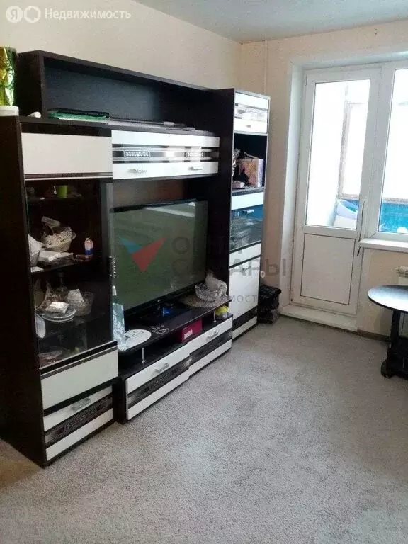 3-комнатная квартира: Самара, проспект Кирова, 230 (52 м) - Фото 1