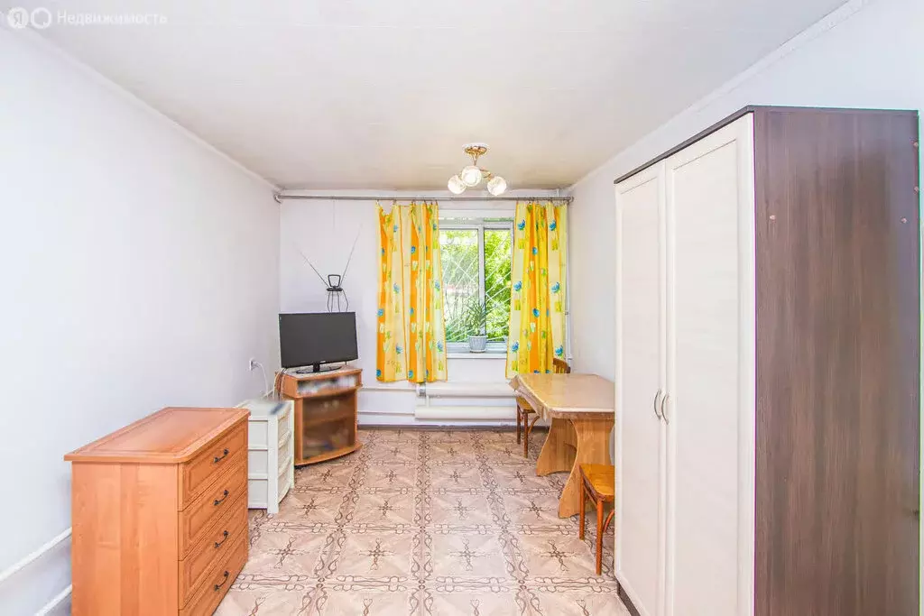 2-комнатная квартира: Улан-Удэ, улица Юного Коммунара, 1 (49.2 м) - Фото 0