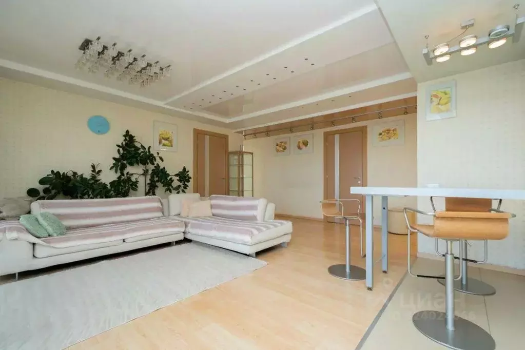 3-к кв. Иркутская область, Иркутск просп. Маршала Жукова, 72Г (74.5 м) - Фото 1