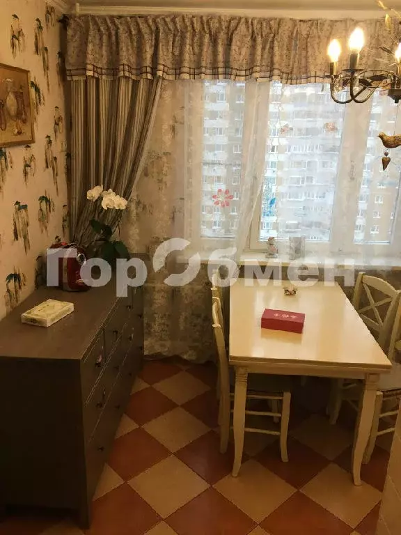 Продается 3-комнатная квартира - Фото 1