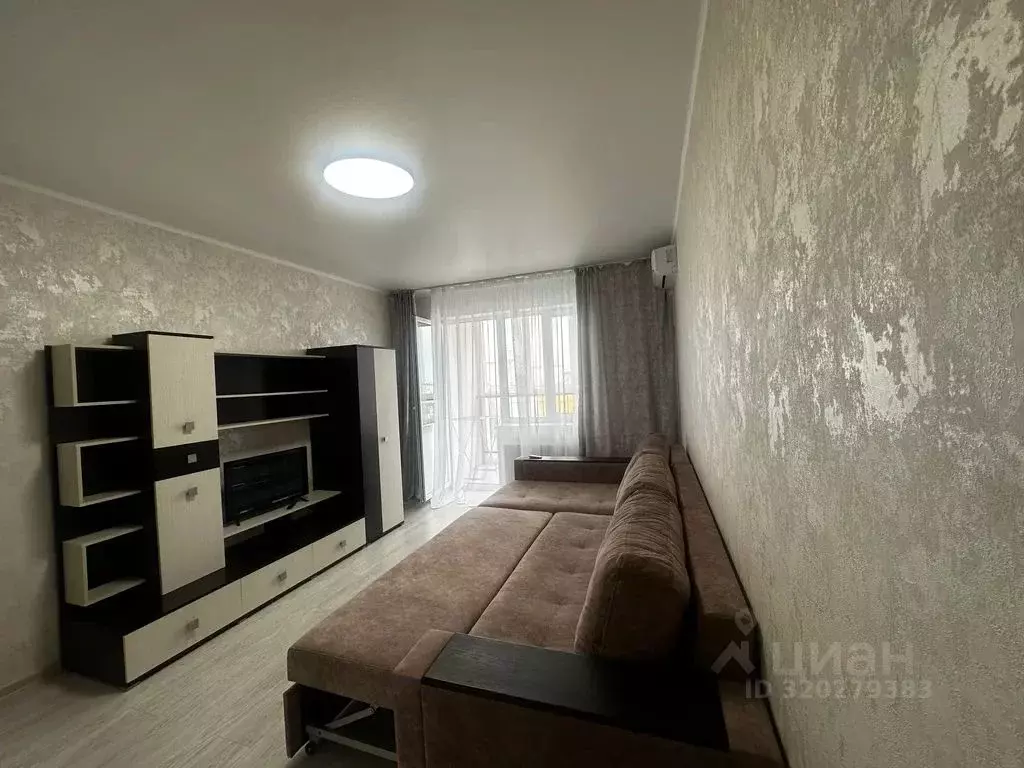 1-к кв. Белгородская область, Старый Оскол Степной мкр, 33Б (47.0 м) - Фото 0