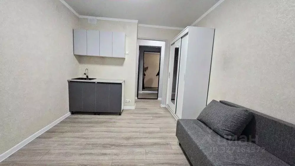 Студия Краснодарский край, Краснодар Российская ул., 130 (17.0 м) - Фото 1