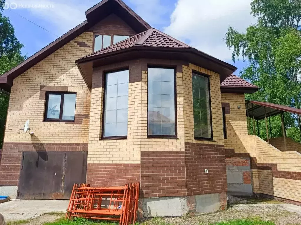 Дом в Южноуральск, Радонежская улица (250 м) - Фото 1
