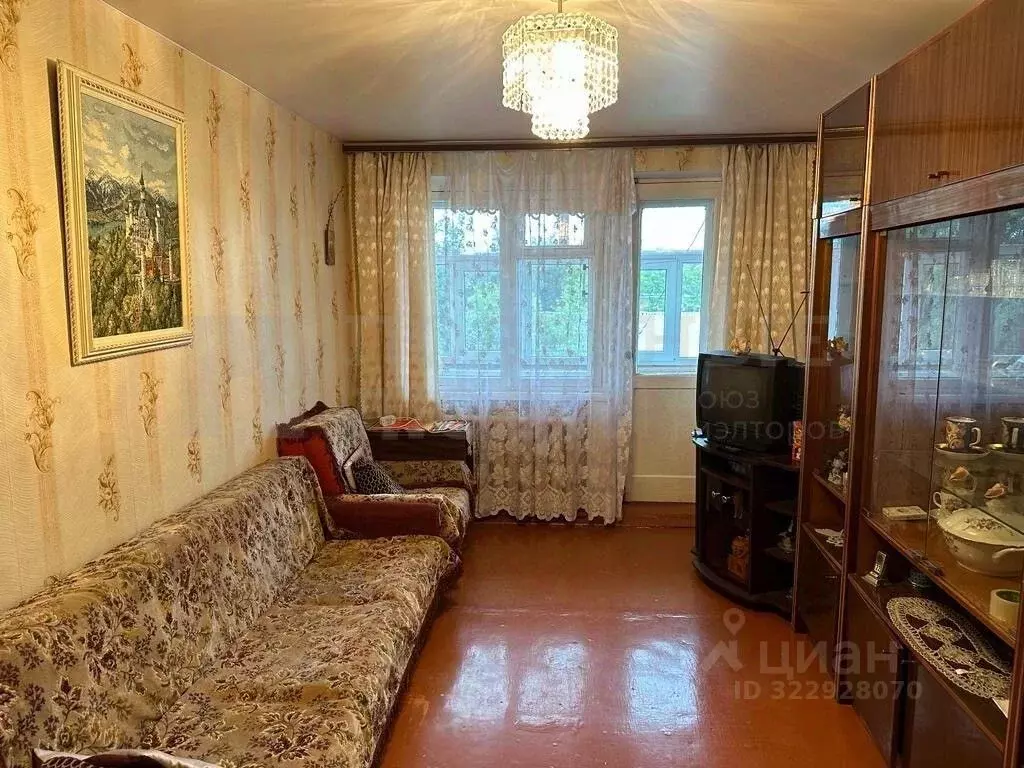 2-к кв. Новгородская область, Боровичи Пушкинская ул., 5 (38.8 м) - Фото 1