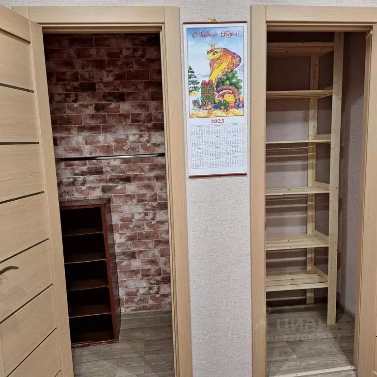 2-к кв. Крым, Симферополь ул. Пахотная, 5 (53.0 м) - Фото 2