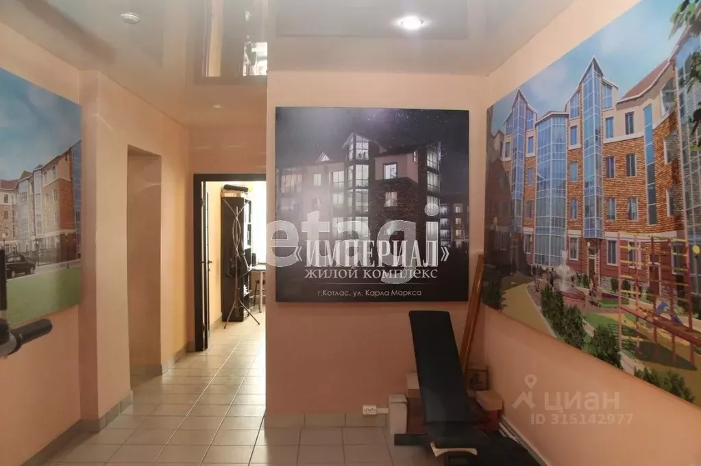 Офис в Архангельская область, Котлас ул. Луначарского, 4 (82 м) - Фото 1