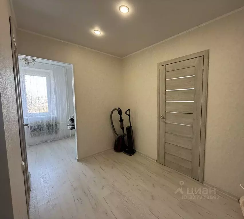 1-к кв. Астраханская область, Нариманов Спортивная ул., 5 (35.7 м) - Фото 1