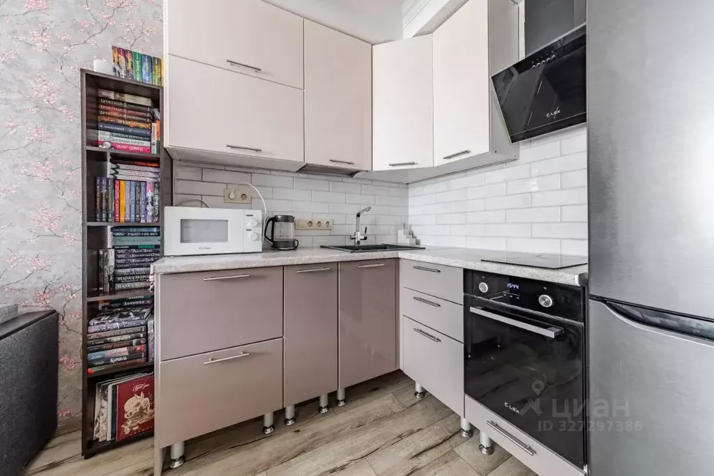 Студия Санкт-Петербург пос. Шушары, просп. Новгородский, 4 (22.1 м) - Фото 1