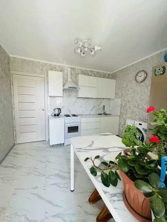 Продаётся 1-к квартира, 42 м - Фото 0