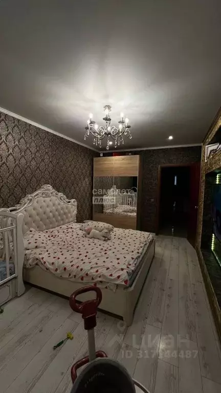 3-к кв. Воронежская область, с. Новая Усмань ул. Квартальная, 135 ... - Фото 1