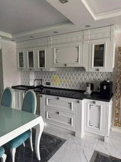 4-к кв. Омская область, Омск ул. Долгирева, 5 (92.0 м) - Фото 1