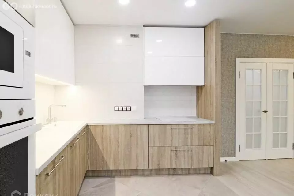 3-комнатная квартира: Краснодар, улица Адмирала Крузенштерна, 6к3 ... - Фото 0