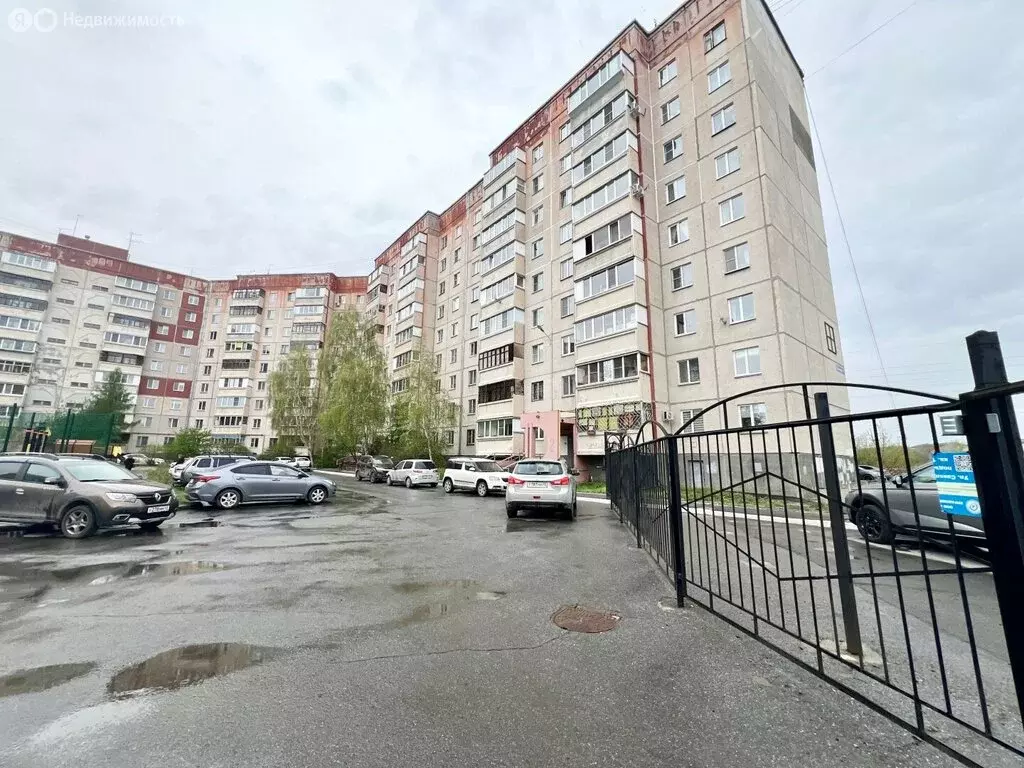 3-комнатная квартира: Курган, Солнечный бульвар, 11 (66.8 м) - Фото 1