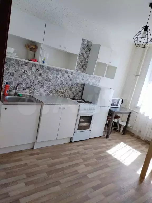 2-к. квартира, 60 м, 2/11 эт. - Фото 1
