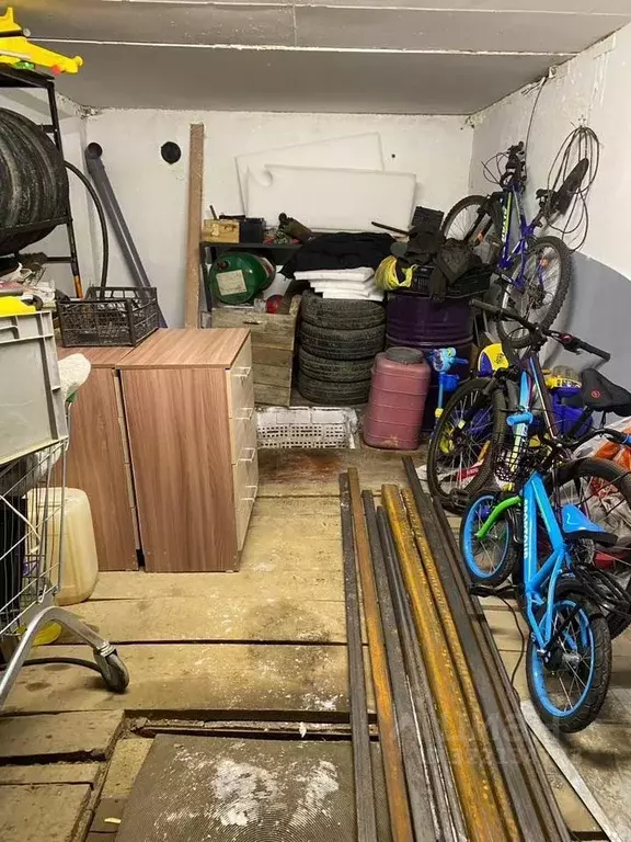 Гараж в Свердловская область, Екатеринбург пер. Базовый, 8 (18 м) - Фото 2