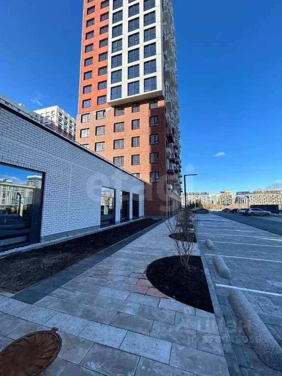 Помещение свободного назначения в Тюменская область, Тюмень ул. ... - Фото 1