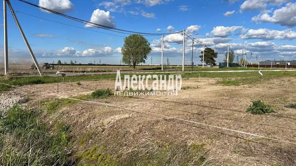 Участок в Ленинградская область, Тосненский район, Федоровское ... - Фото 0