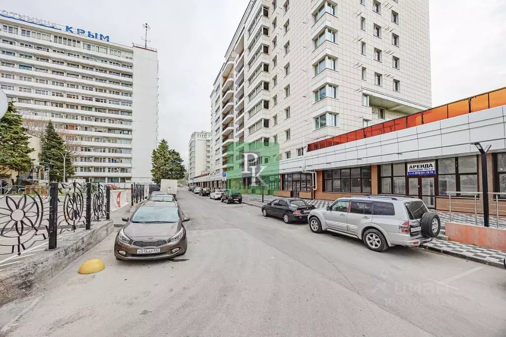 1-к кв. Севастополь ул. Генерала Крейзера, 10к2 (63.2 м) - Фото 2