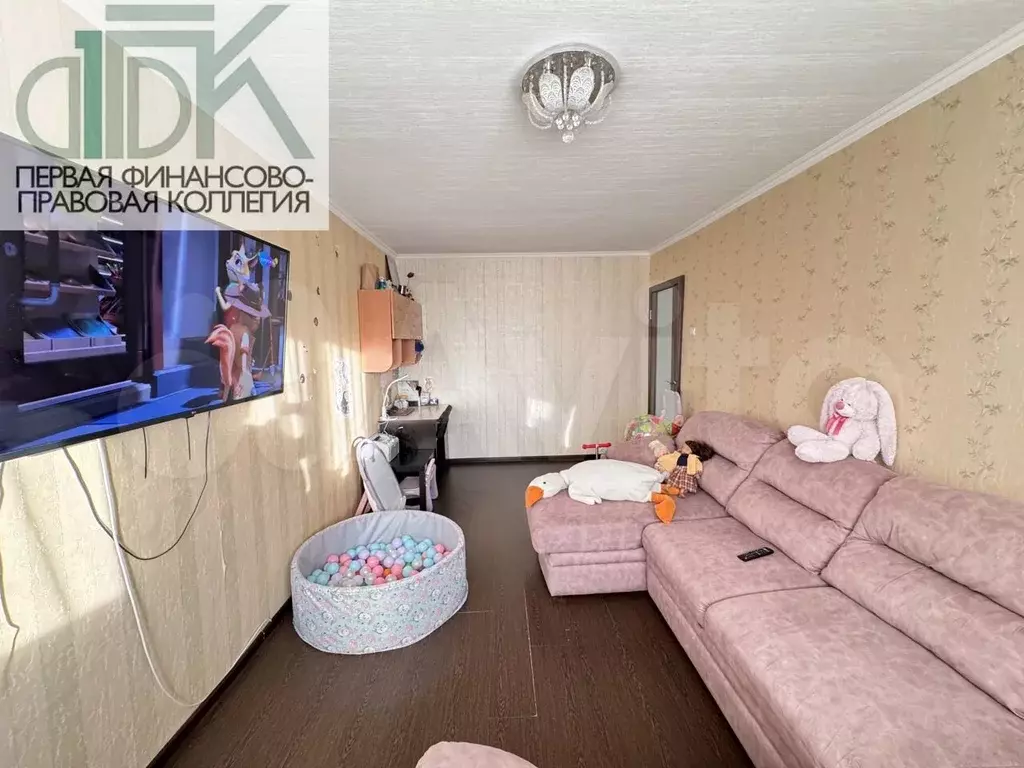 2-к. квартира, 42 м, 5/5 эт. - Фото 1