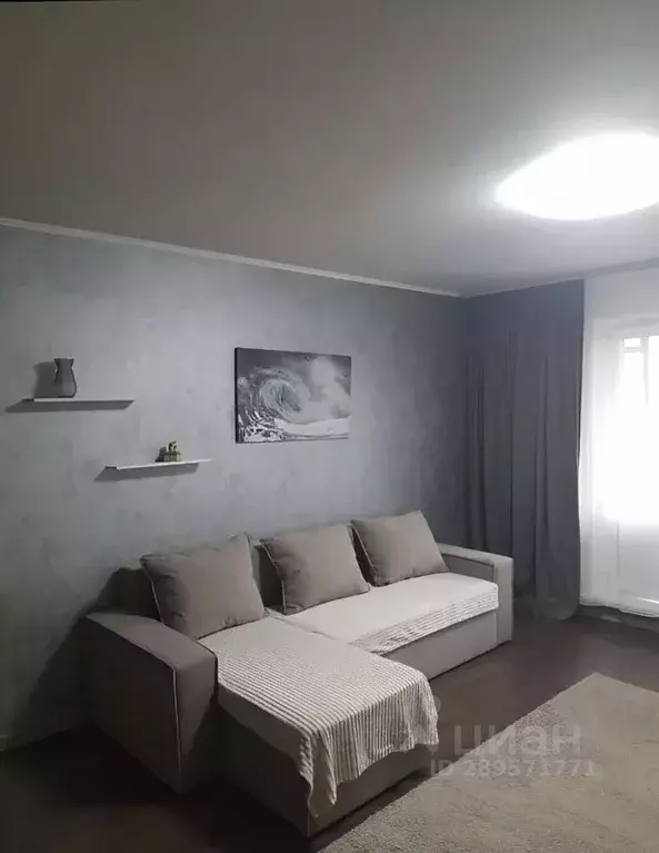 2-к кв. Красноярский край, Красноярск Взлетка мкр, ул. Батурина, 15 ... - Фото 1