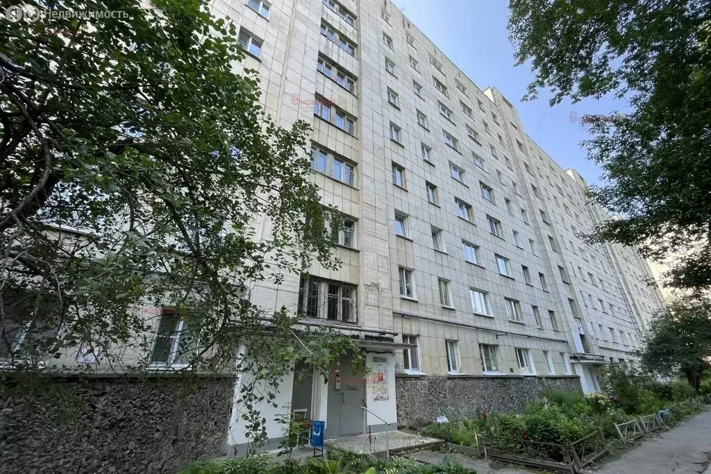 3-комнатная квартира: Екатеринбург, улица Блюхера, 51 (61.1 м) - Фото 2