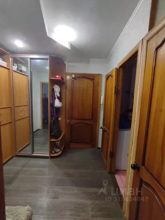 3-к кв. Кемеровская область, Кемерово ул. Мичурина, 35 (61.1 м) - Фото 0