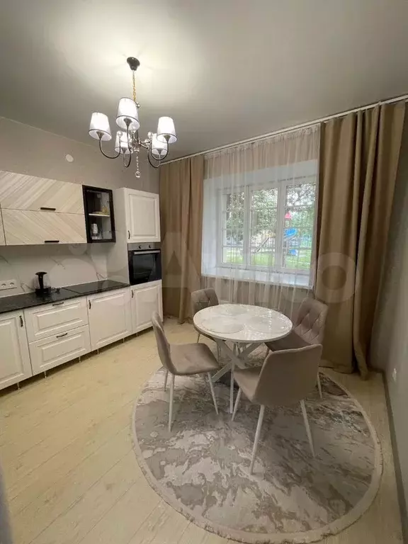 2-к. квартира, 62 м, 1/5 эт. - Фото 0